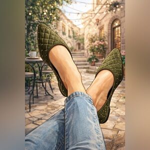Elegant Olive Green Quilted Flats
